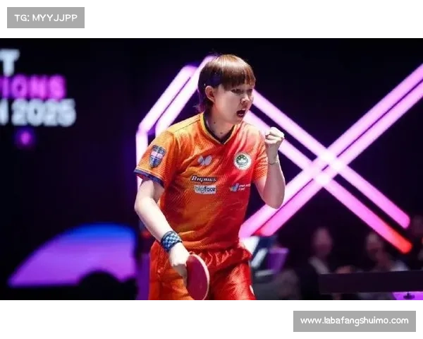 朱雨玲代表中国澳门出战WTT澳门冠军赛 主场观众热烈助威情景特写